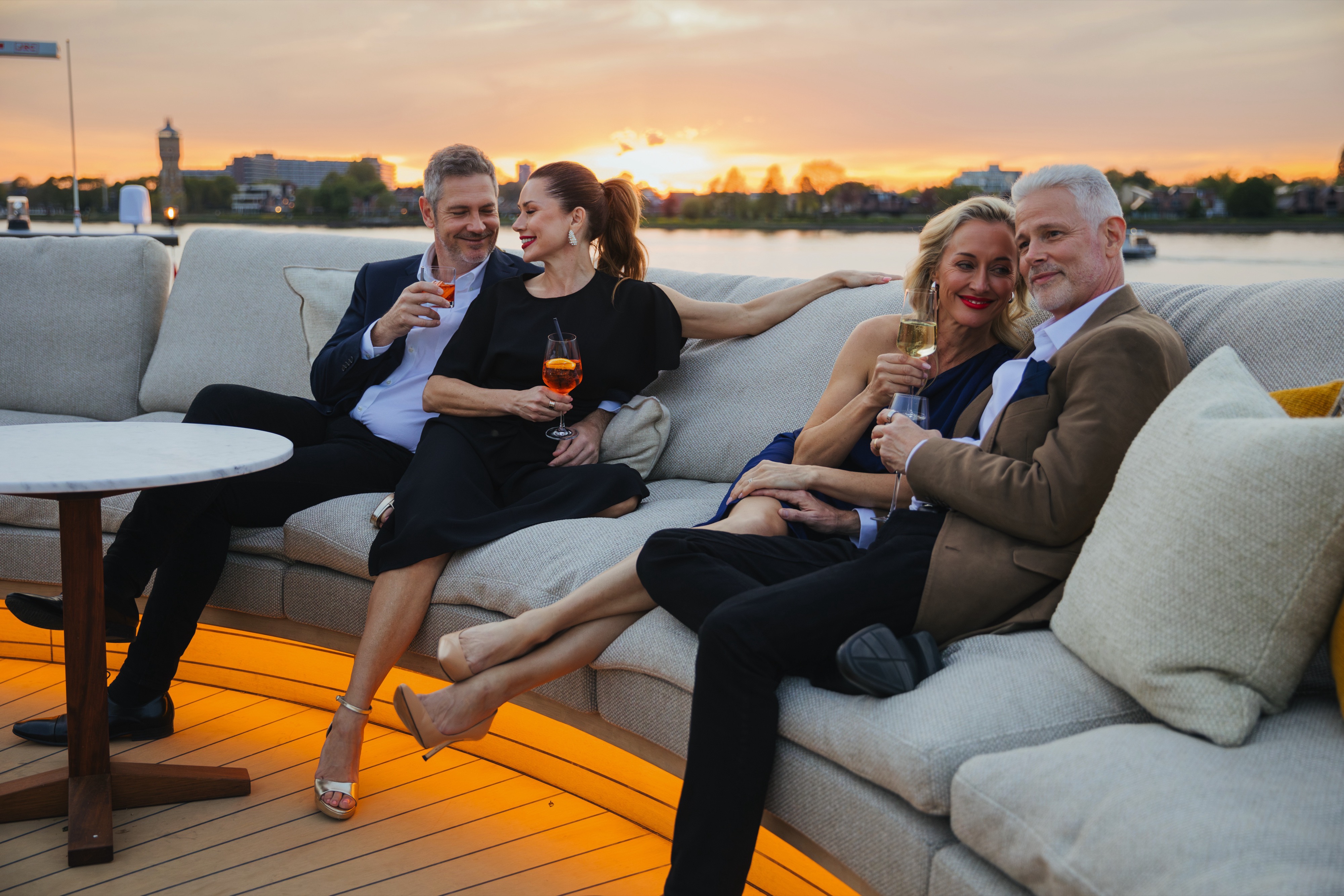 APT Solara - Daystar Deck